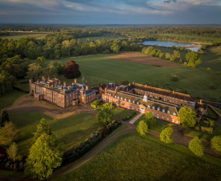 Cumberland Lodge.