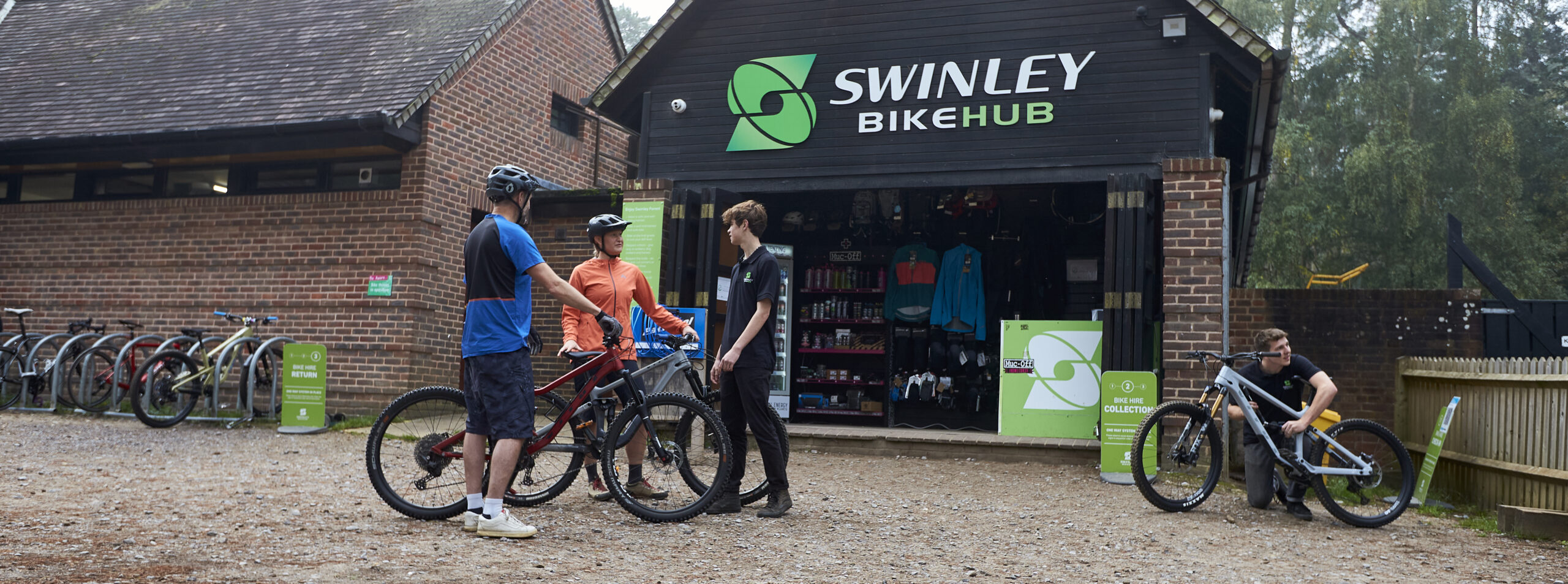 People hiring bikes from Swinley Bike hub.