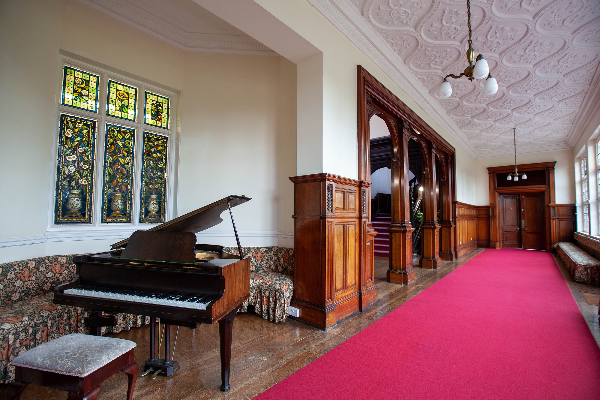 Queensmead House School interior with Grand Piano.