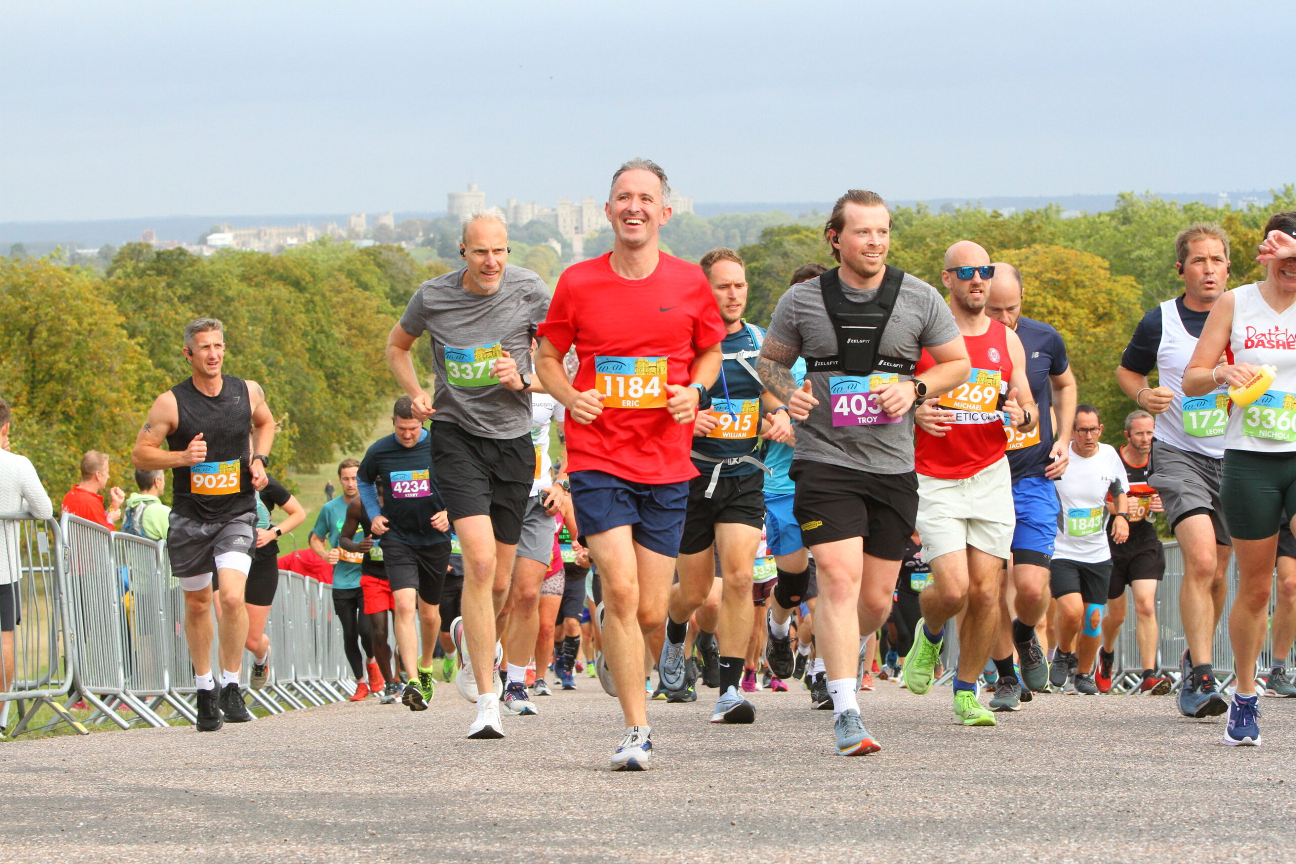 Runners of the Windsor Half Marathon 2023 at the top of The Long Walk.