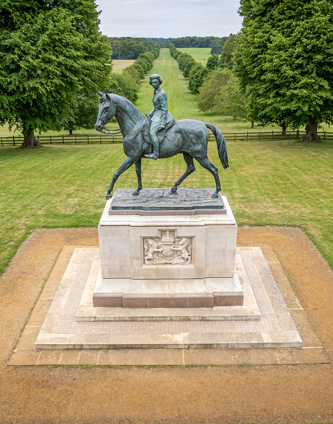 The Jubilee Statue of Queen Elizabeth II on horseback.