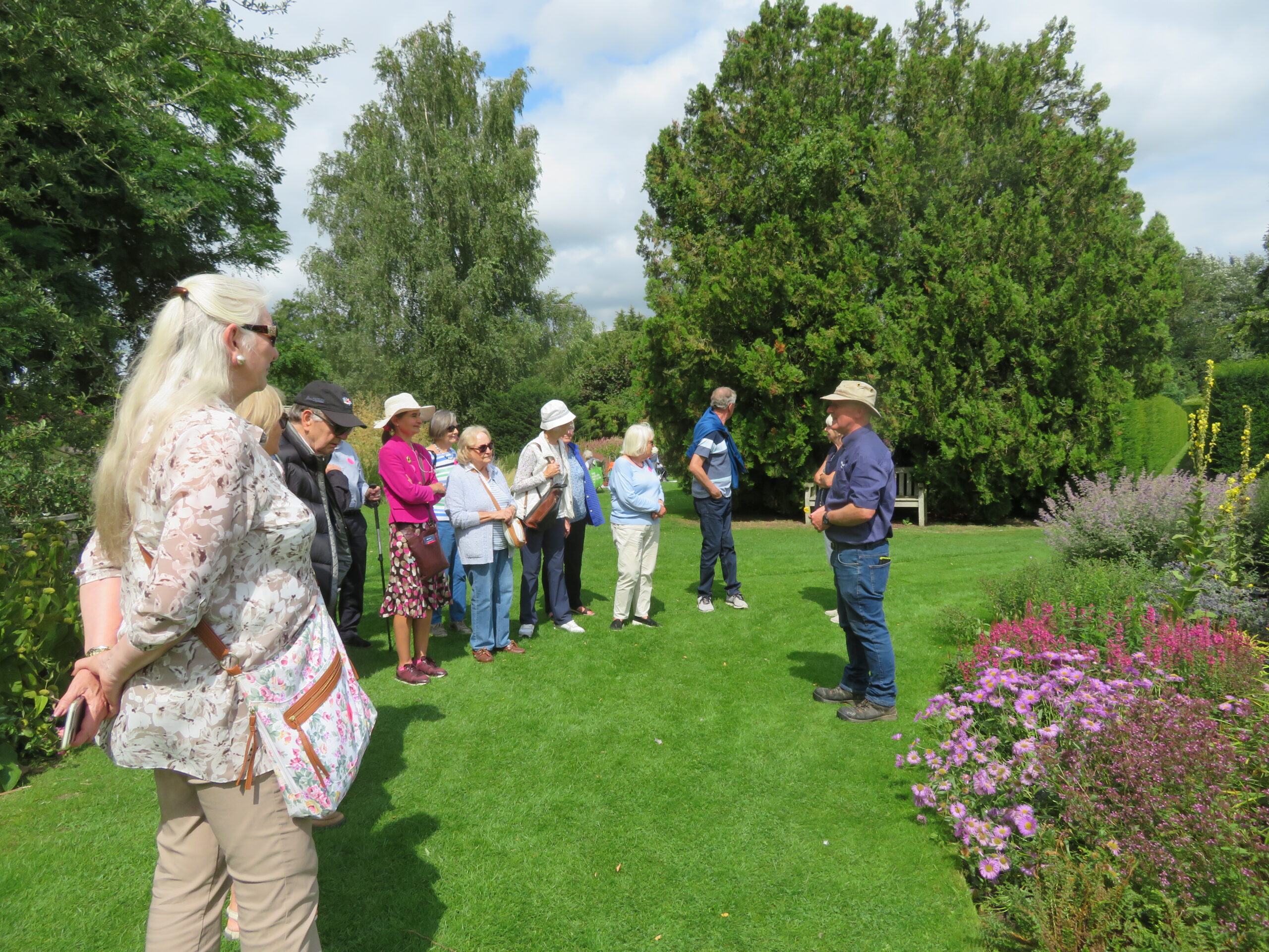 A group of Friends on tour in The Savill Garden.